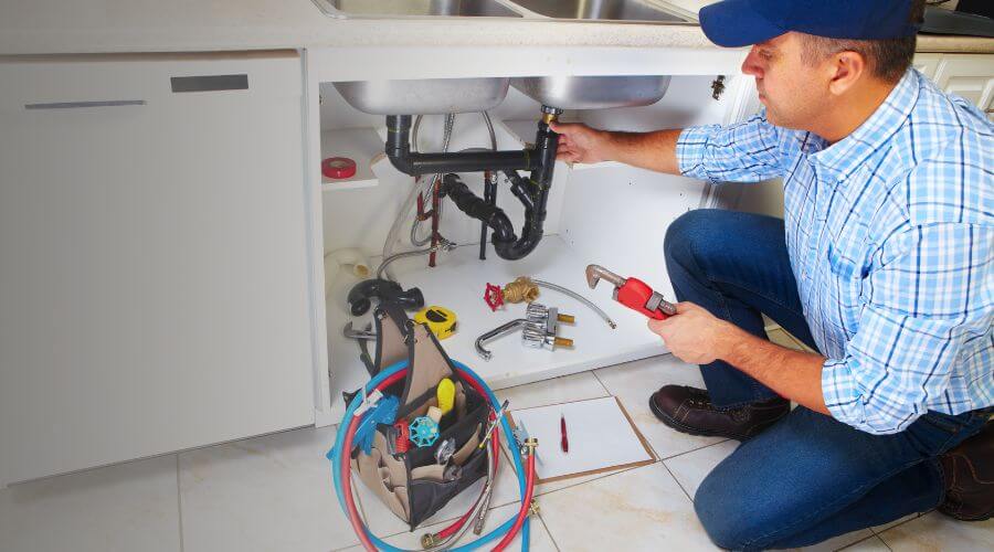 Local expert plumbing services in Nachusa, IL